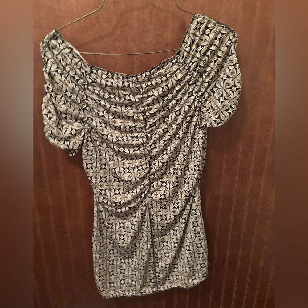 Max Studio Black and Cream Patterned Blouse